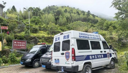 不到7点，搜寻福建8岁失踪男童的救援队伍已经出发