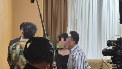 日薪300元招特约演员，进组拍戏先交近万元集训费？业内人士揭短剧演员招募利益链