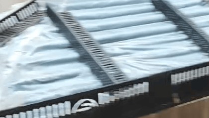 台风“桦加沙”即将登陆，广东一超市只剩辣椒：广东人最后的倔强，路过的看都不看一眼