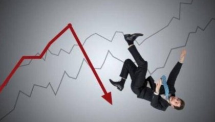 超5000只个股下跌！A股总市值一天蒸发逾3万亿元，发生了什么？