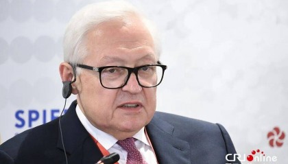 欧盟批准对俄实施第19轮制裁，将“影子舰队”中117艘船只列入制裁名单