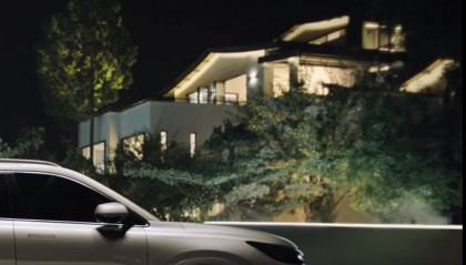 交易鉴证固化权益 破旧农房变身“艺术品”