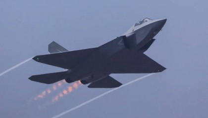 歼-35A亮相，美媒评估战力