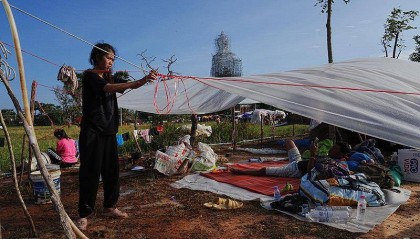 泰柬冲突已致柬12名平民死亡，40万人流离失所