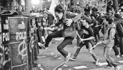 印尼骚乱升级，蔓延至全国