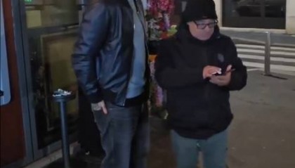 庆祝意甲30球特奥宴请米兰队友吃晚饭，小图拉姆和帕瓦尔出席