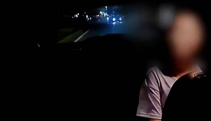 女子打车不给高速过路费，扬言“没钱我不给，有钱我也不给” ！司机将其送回起点