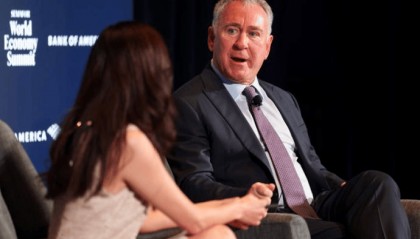 共和党最大捐助者格里芬：特朗普的贸易战荒诞不经，已“毫无意义”，砸了美国资产的牌子，还让美国人更穷了