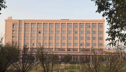 200多万买别墅，大骗子郭某：叫我教授！