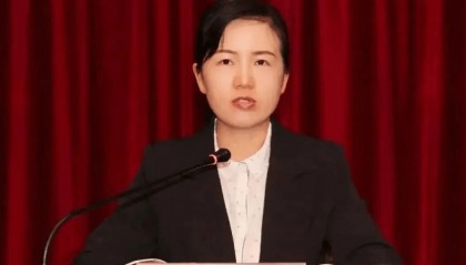 云南鹤庆县委书记段红丽履新大理州政府党组成员