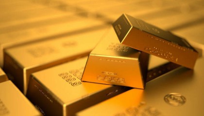 黄金板块集体“狂飙”：国际金价突破2000美元关口 还能追吗？