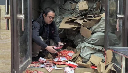 他发出的81万件快递全是电诈卡片！武汉江岸警方破获特大诈骗案