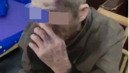 广东阳江一养老院护工长期虐待九旬老人？民政局已介入，警方：正了解情况