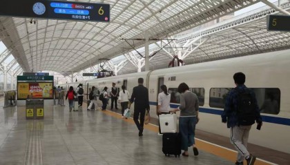 “双节”假期，铁路青岛站预计发送旅客170万人