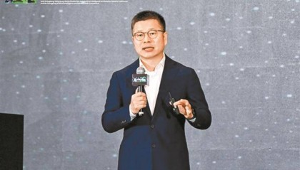 腾讯集团副总裁李强表示 AI大模型一年投入超千亿
