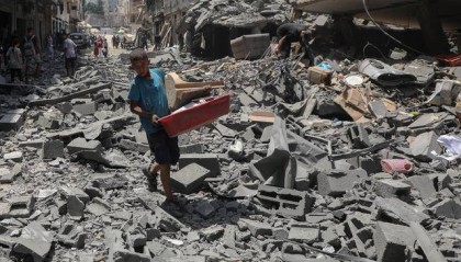 中东战地手记｜轰炸、饥荒、逃难——以军攻城阴云笼罩加沙