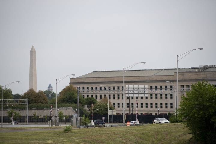 美表示将派航母、全球油价上涨，新一轮巴以冲突影响急剧“外溢”