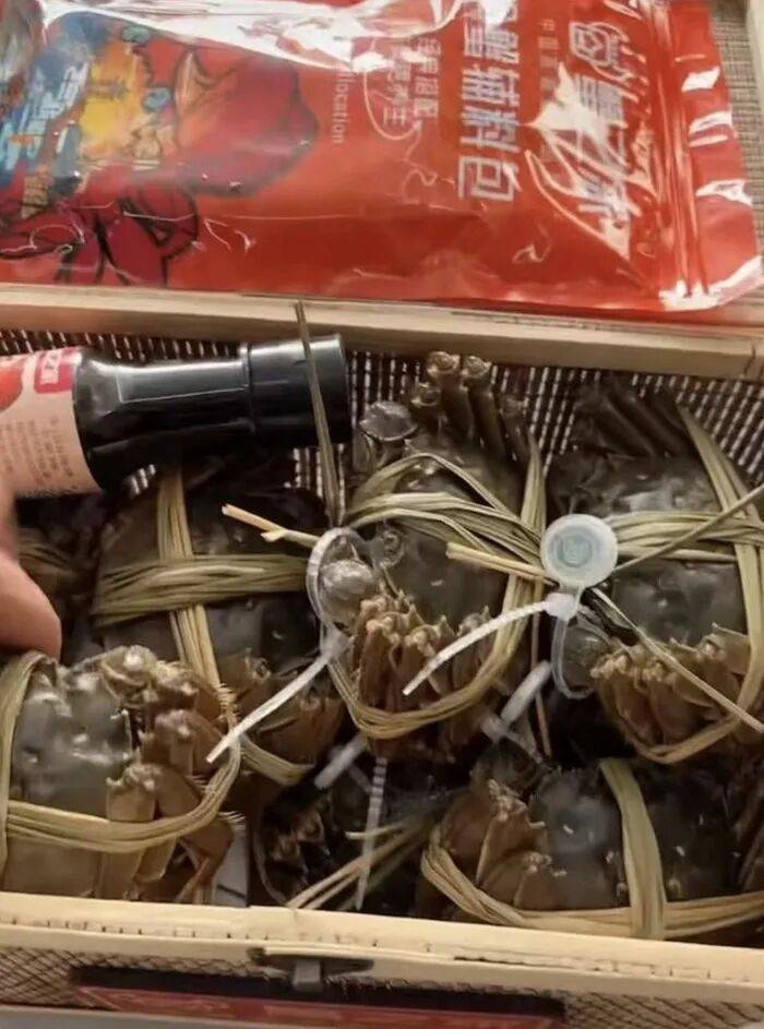 官方回应阳澄湖大闸蟹乱象:对问题企业依法调查跟进,加强大闸蟹品牌保护 | 大闸蟹市场调査·追踪报道②