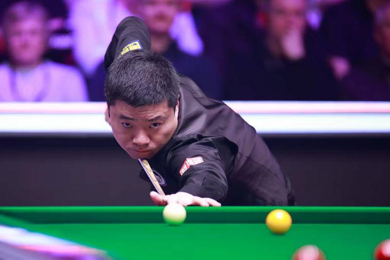 斯诺克|赵心童丁俊晖均赢下德比战 晋级英锦赛16强