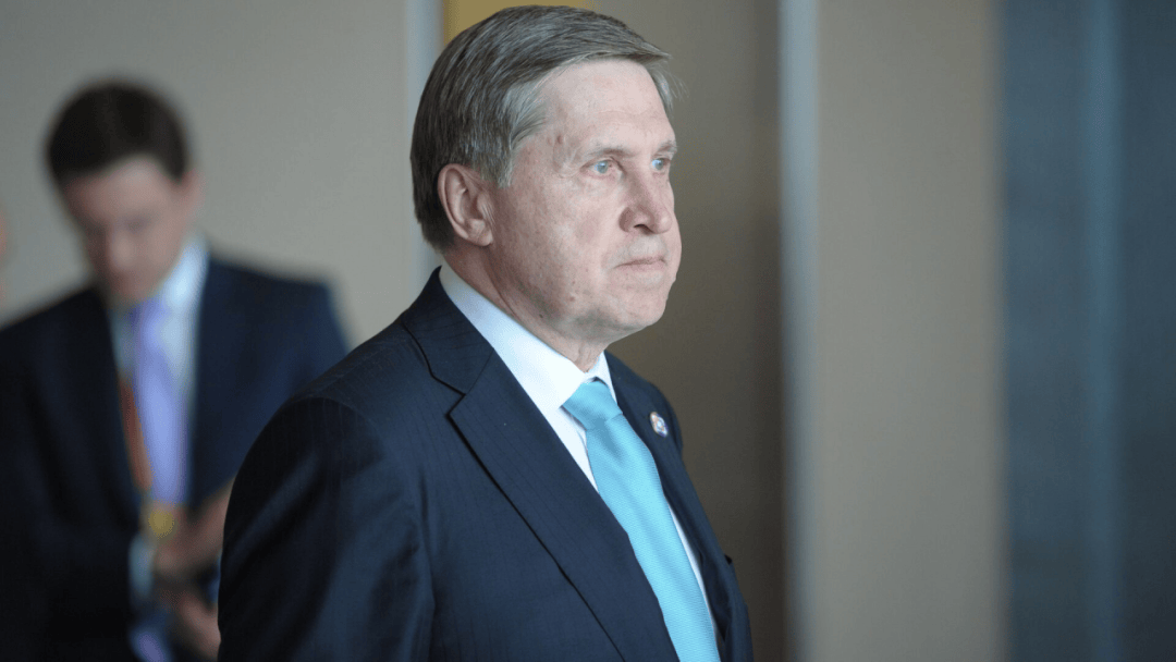 乌克兰不入北约?泽连斯基同意下课?