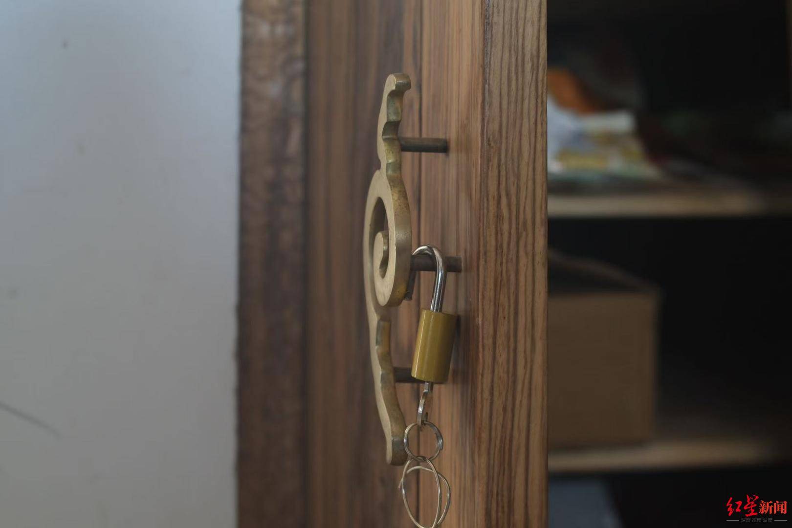 8岁自闭症男童苍山走失后身亡 深陷漩涡的父母:我们全家都在用爱托举这个孩子丨2025未完待续